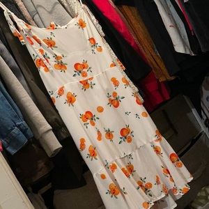 Very summer orange dress!
